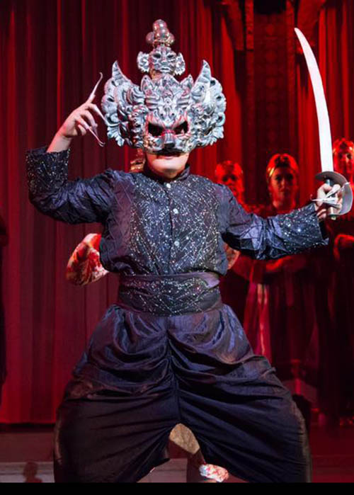 The stunning costumes for king and I